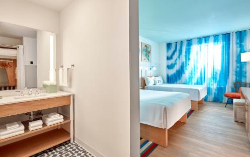 Universal’s Endless Summer Resort  Surfside Inn and Suites - Standard Room  Full View